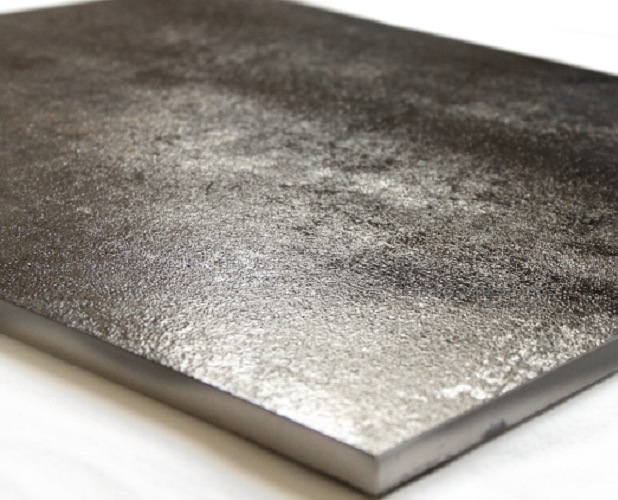 Metal glazed tile